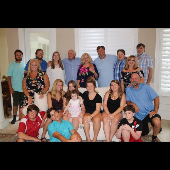 Meet your Posher, Susan - Picture 3 of 3